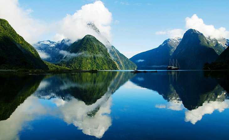 Boat Hire - Fiordland, Milford Sound hero image